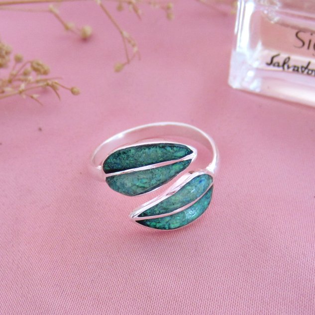 Anillo Hojas Opalo