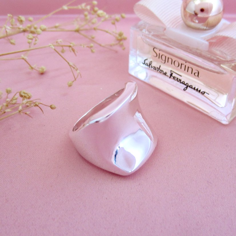 Anillo Vaciado Cintura
