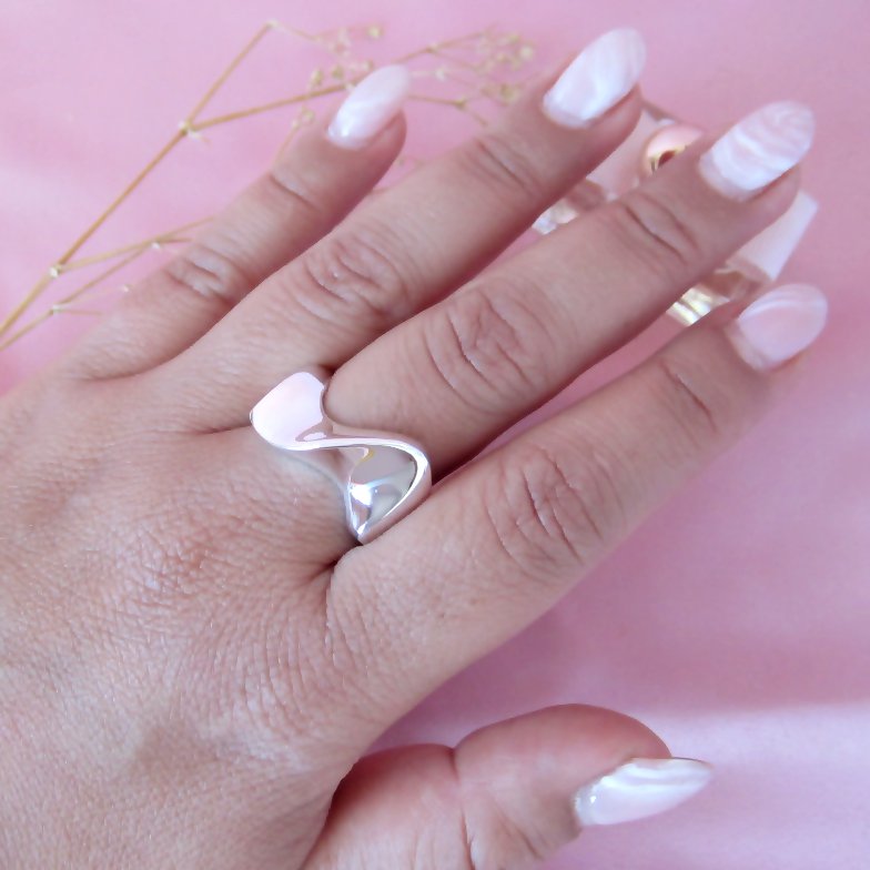 Anillo Vaciado Torcido