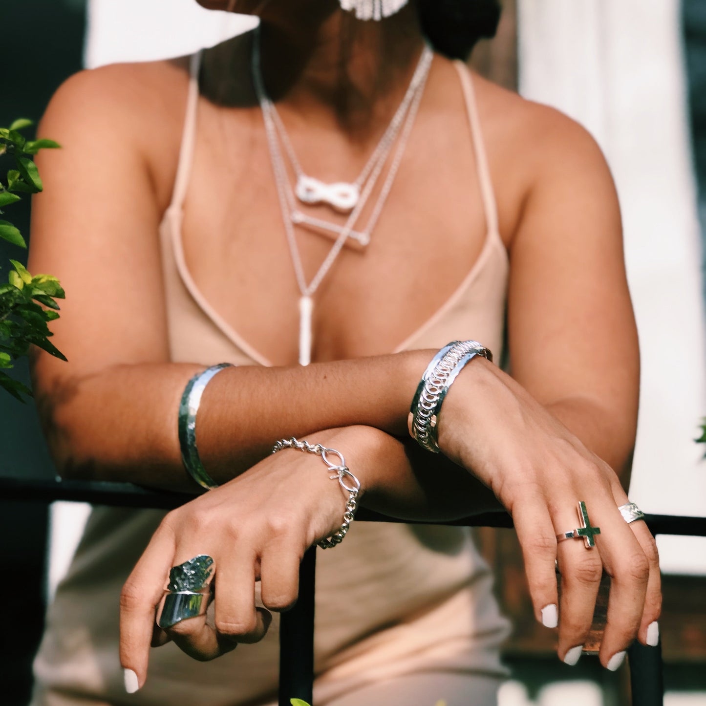 Anillo plateado lenguas