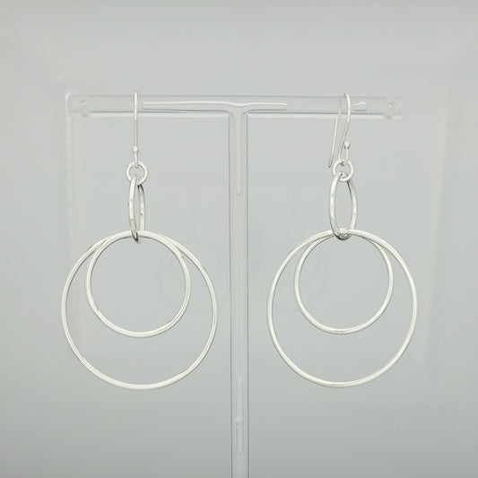 Arete plateado aros lisos